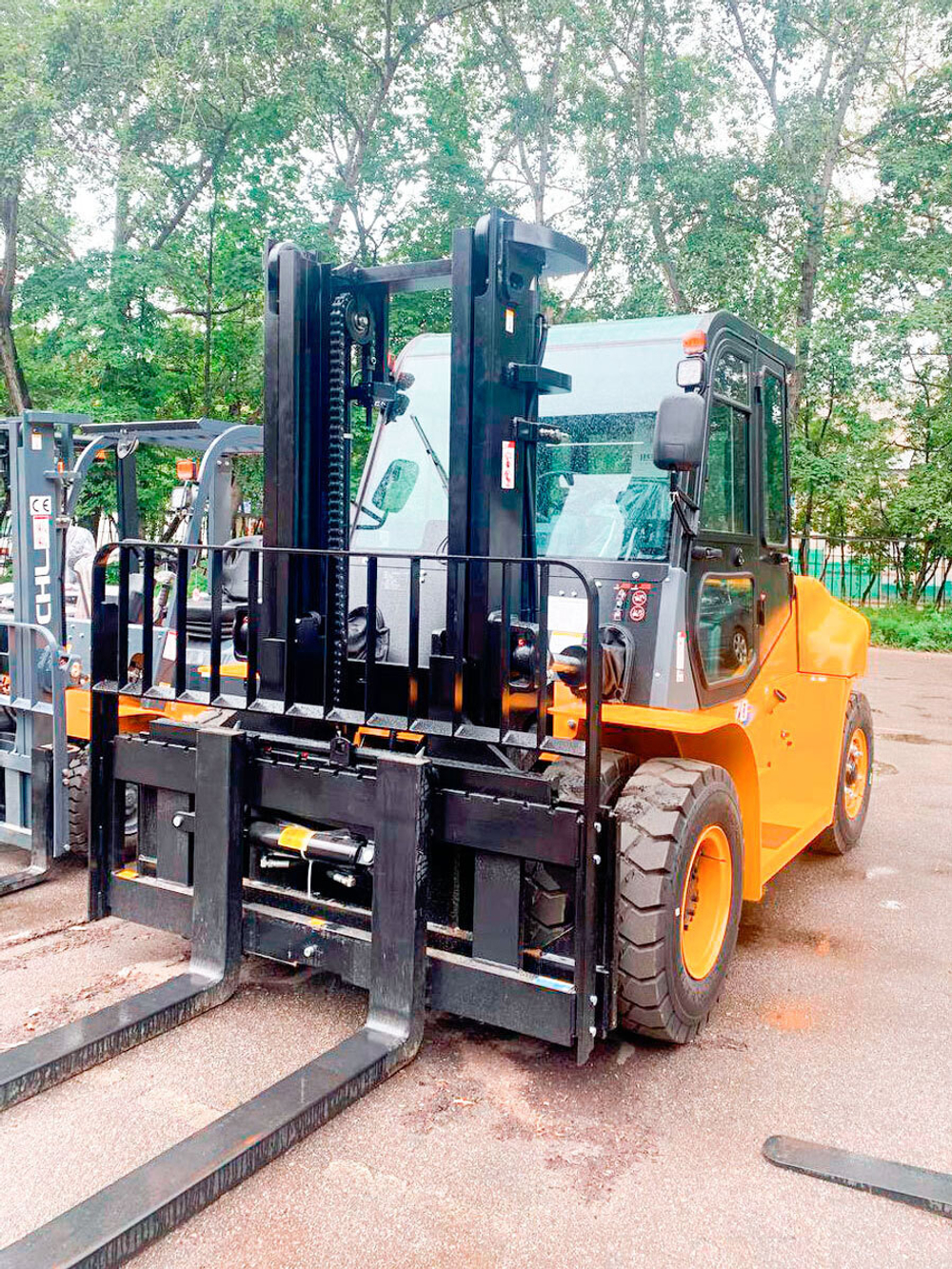 Вилочный дизельный погрузчик CHL 10,0 т с японск. двигателем