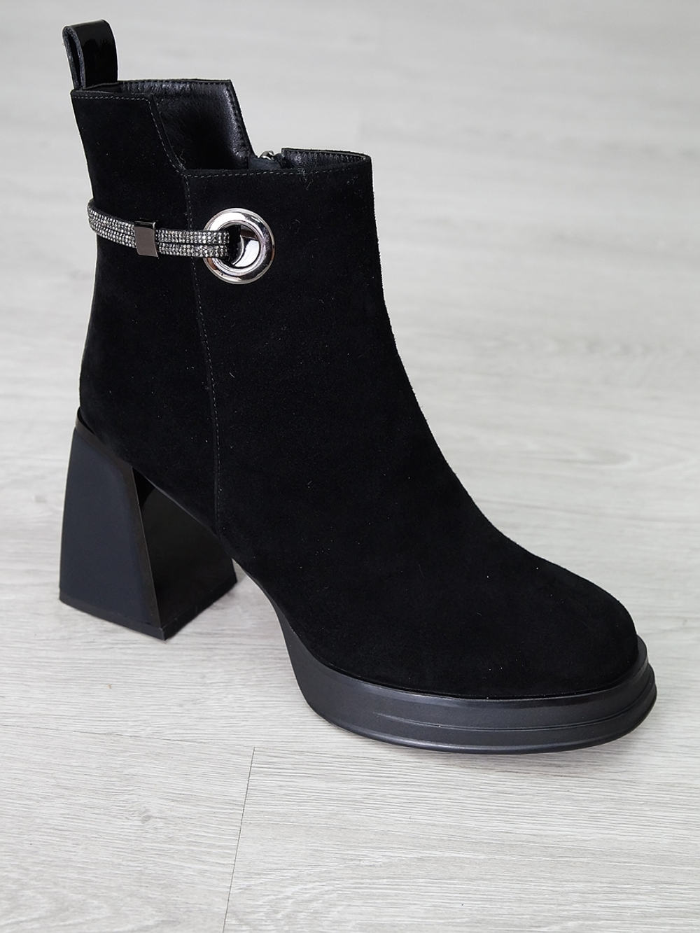 Полусапожки женские зимние