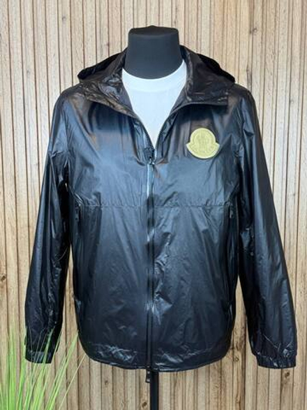 Ветровка Moncler