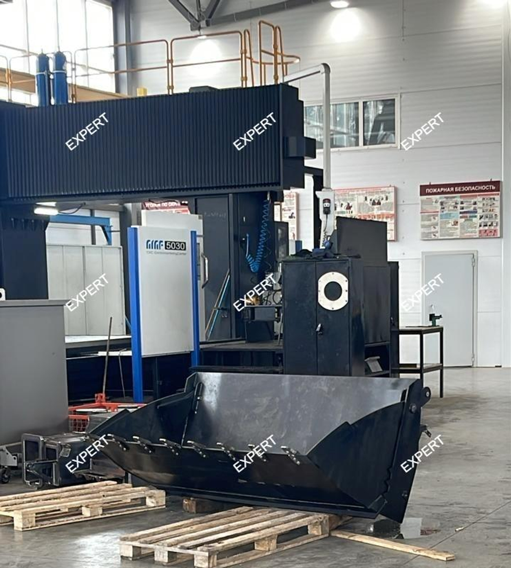 Ковш 4 в 1 на Фронтальный погрузчик HZM