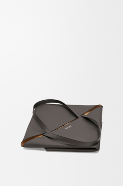 Loewe Сумка-тоут XL Puzzle Fold из блестящей телячьей кожи, темно-серый