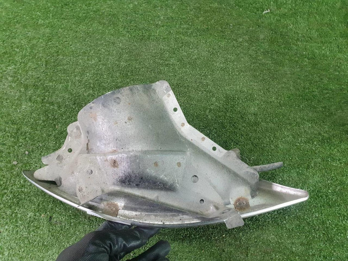 Насадка глушителя левая Lexus RX 4 (2019-н.в.)