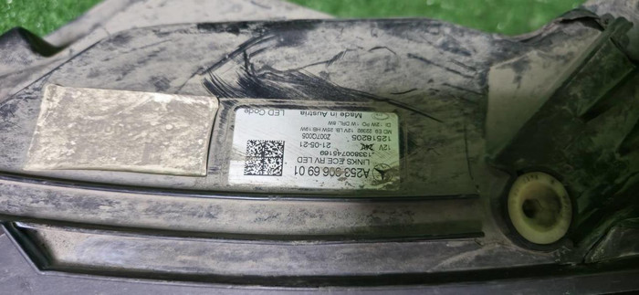 Фара левая Mercedes GLC X253 (2019-2022) LED