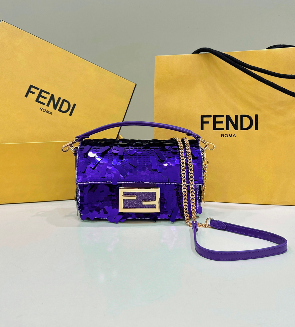 Fendi Baguette 19 cm