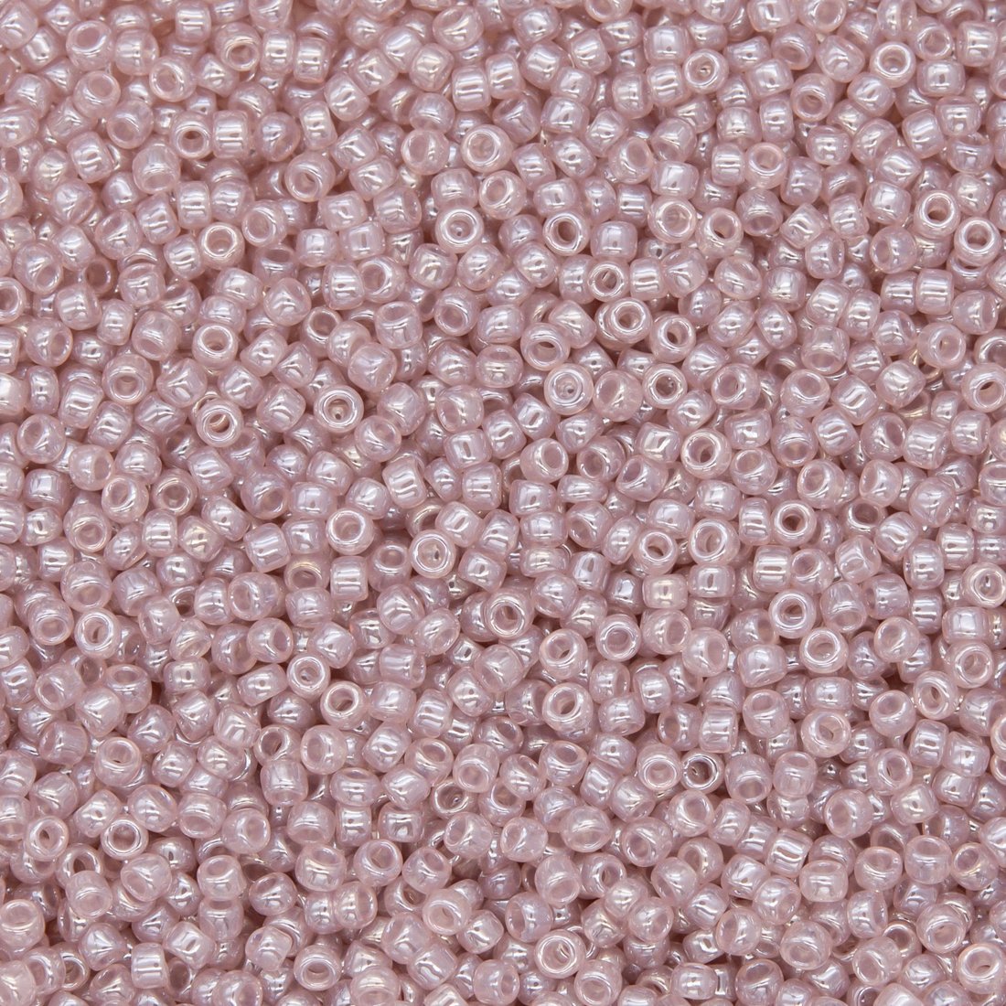 Японский бисер TOHO Round 15/0 (№151), жемчужный глянцевый