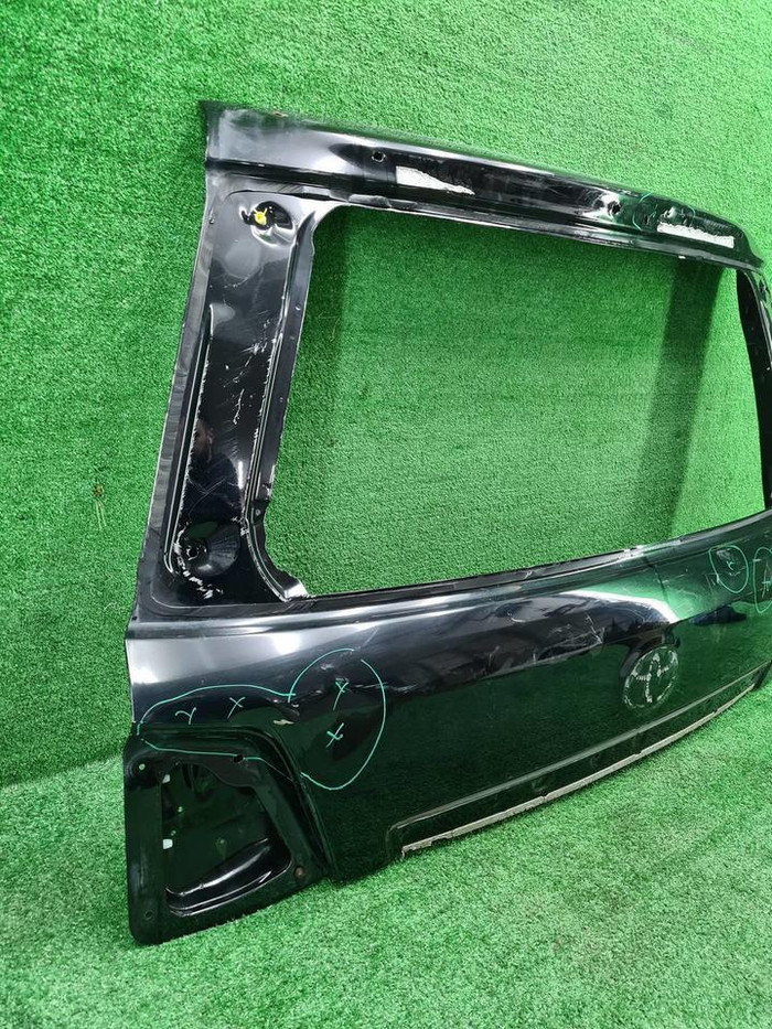 Крышка багажника Toyota Land Cruiser 200 (12-15)