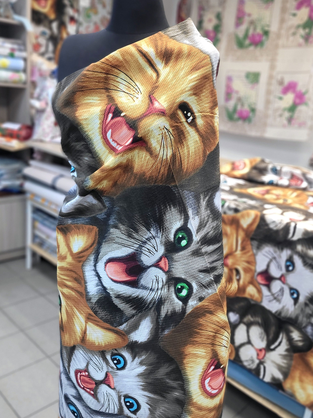 1 метр. Ткань для шитья полотенец, халатов, вафельное полотно Кошки Котофеи Мурлыки, хлопок на отрез ширина 150 см, длина от 100 см