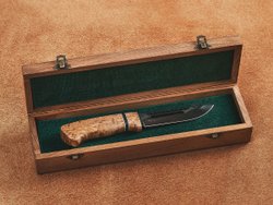 Рыбацкий нож "Барракуда", сталь AUS 8, рукоять стабилизированная карельская береза