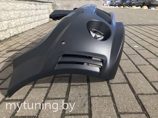 Передний бампер AMG STYLE для Mercedes C W204