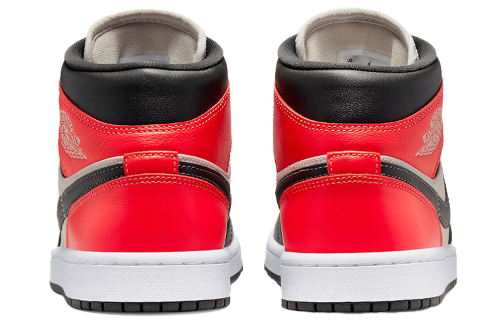 Кроссовки Jordan Air Jordan 1 Mid Se "Newsprint" (Женская размерная сетка)