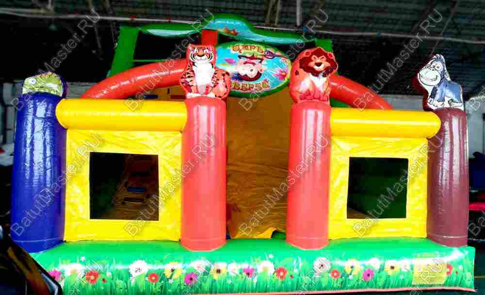 Коммерческий надувной батут "Непроходимые джунгли" 7.5*5*6 м