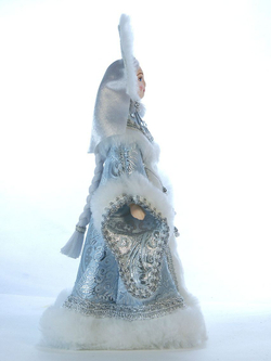 Кукла фарфоровая Снегурочка под елку