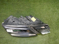 Битая Фара правая Skoda Octavia A7 (2017-2020) LED