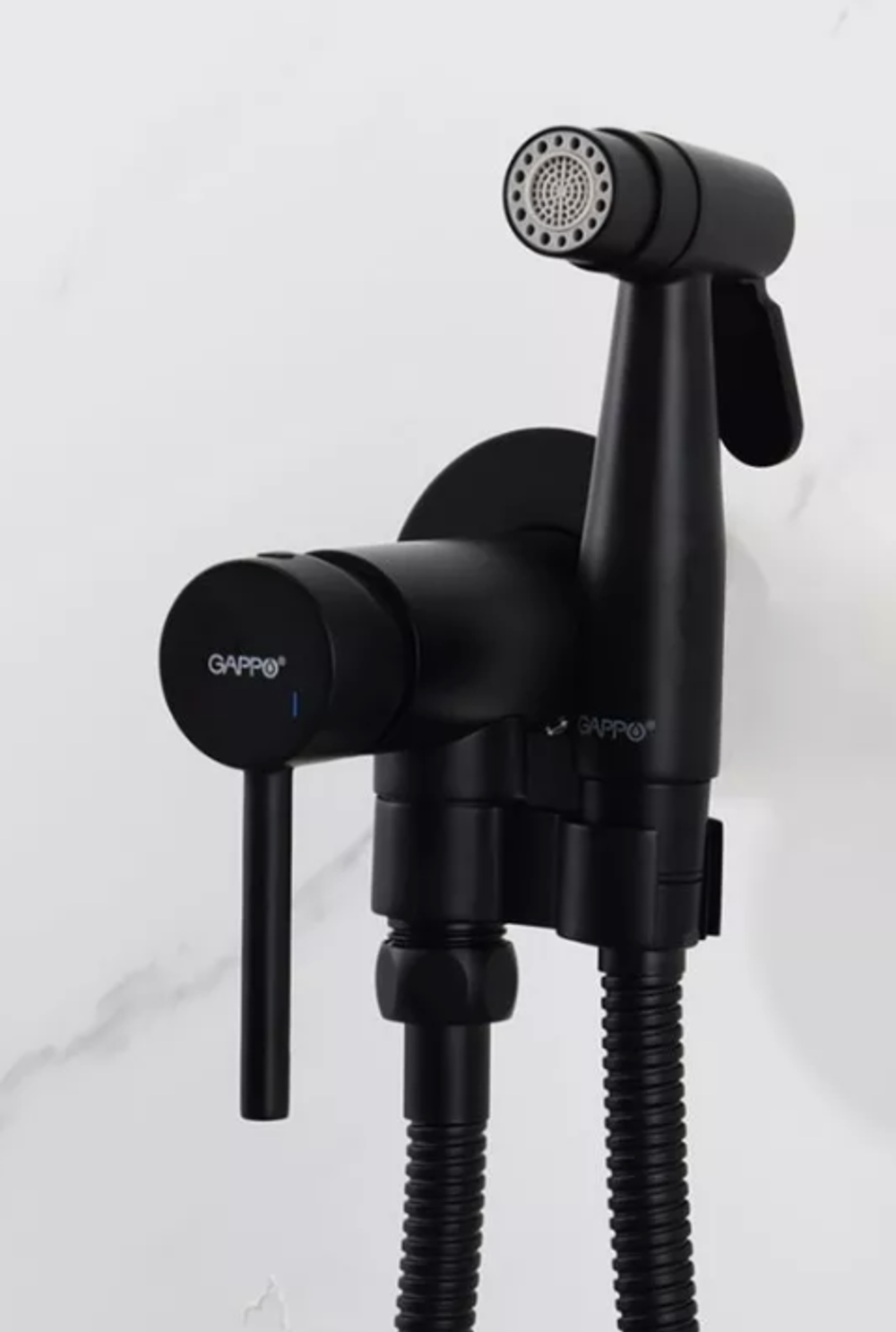 Смеситель с гигиеническим душем Gappo G7206-6