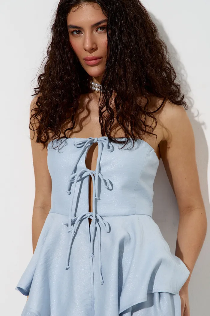 Топ с баской из вискозы небесного цвета