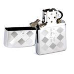 Зажигалка ZIPPO Classic High Polish Chrome™ Гравировка с изображением логотипа Zippo   ZP-250 ZFramed