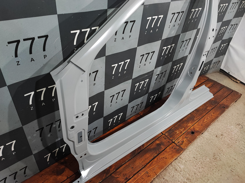 Боковина левая Rapid 2, Polo 6 20-нв Новая Оригинал 60U809605