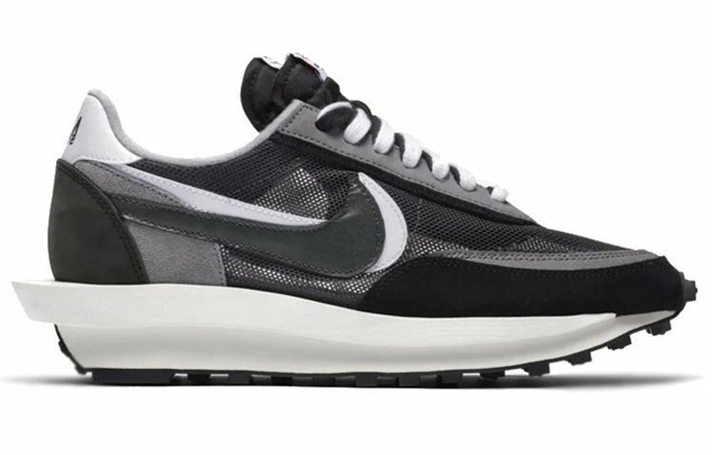 Кроссовки Sacai X Nike Waffle