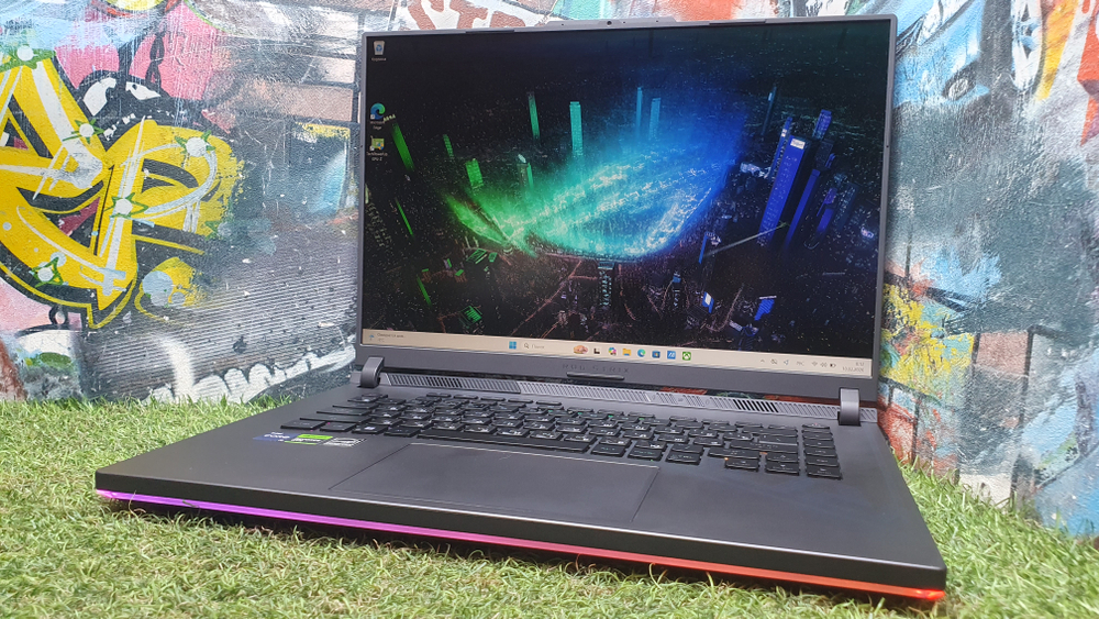 Игровой Asus i9-13/32Gb/RTX 4070 8Gb/FHD/165 Hz/ROG Strix G16 G614J G614JI-AS94/Windows 11