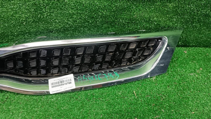 Решетка радиатора KIA Rio 4 X-Line (2017-2020)