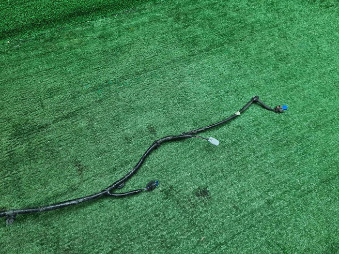 Проводка заднего бампера Geely Tugella (2019-н.в.)