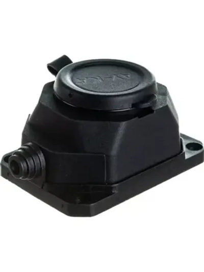 Колодка 1 гнездо с заземлением, c крышкой каучуковая