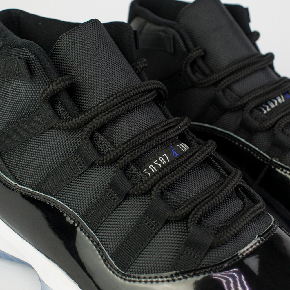 Кроссовки Nike Air Jordan 11 Space Jam