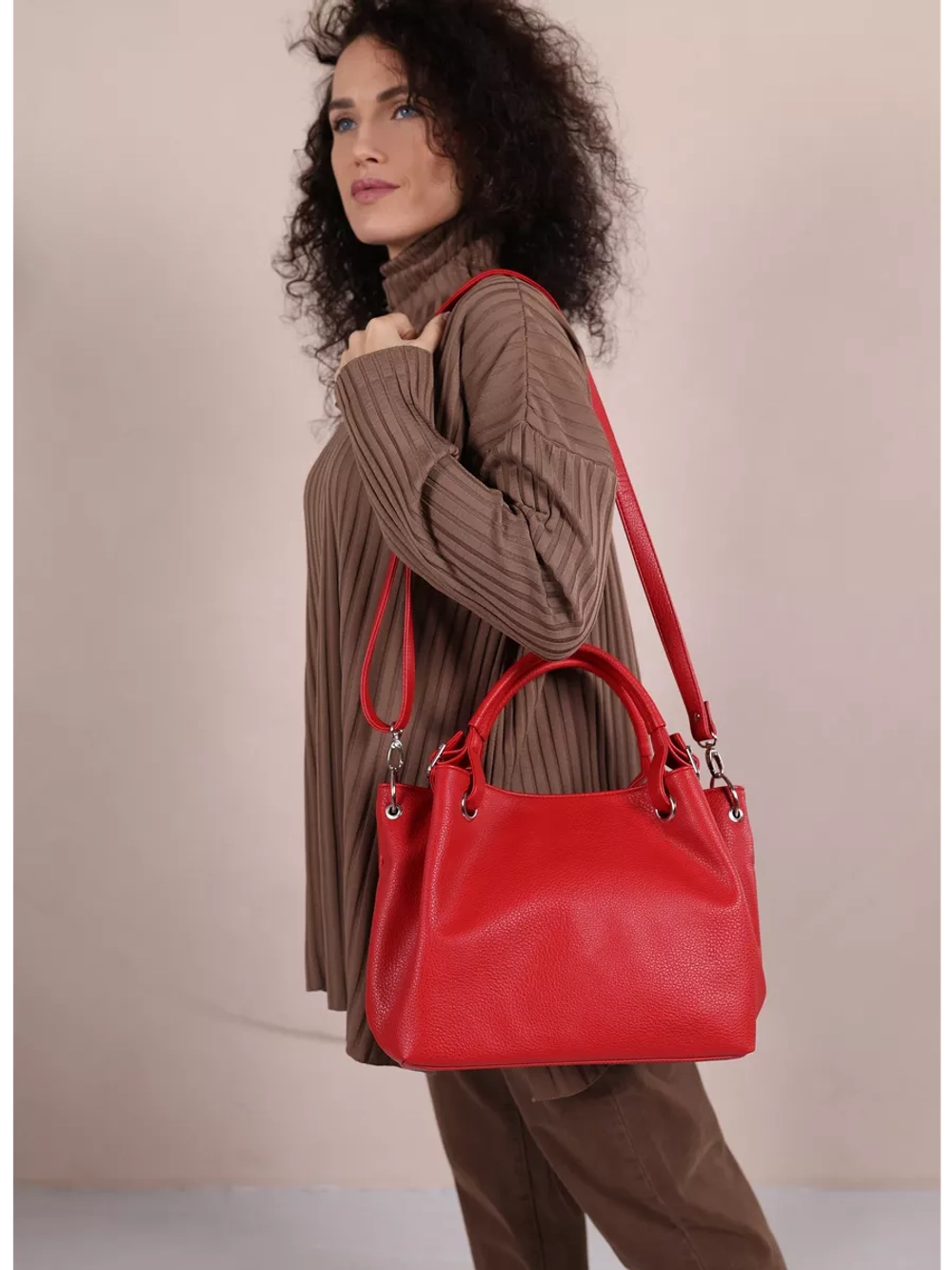 Сумка через плечо средняя тоут классическая