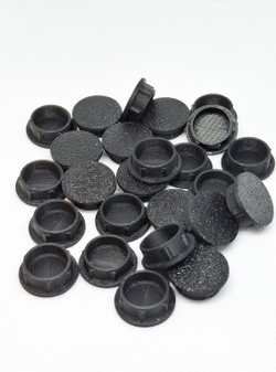 Заглушка пластиковая для отверстий D15 мм - 20 шт. (Черные)