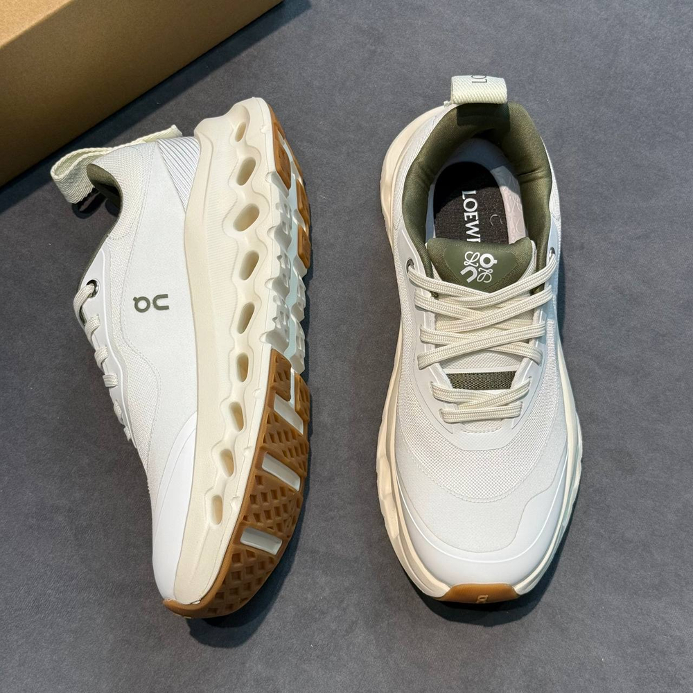 Кроссовки Loewe