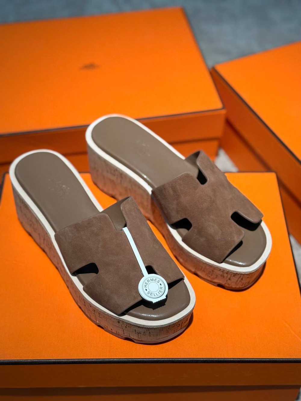 Шлепанцы Hermes