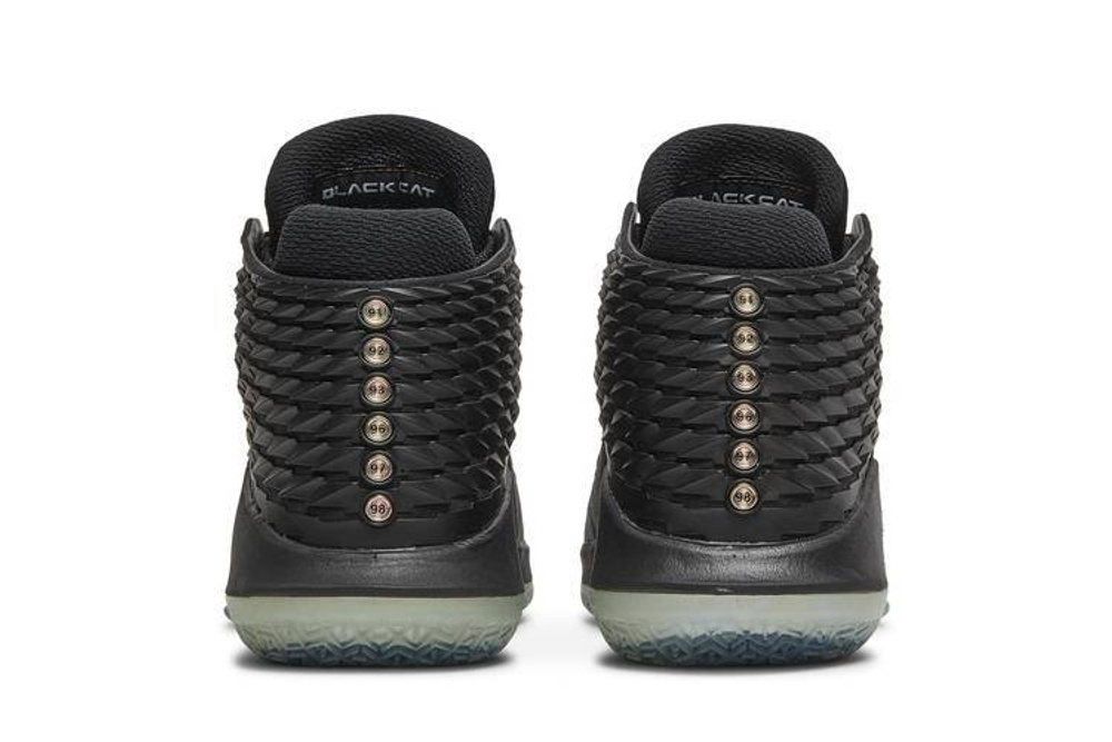 Nike air jordan sales 32 black cat