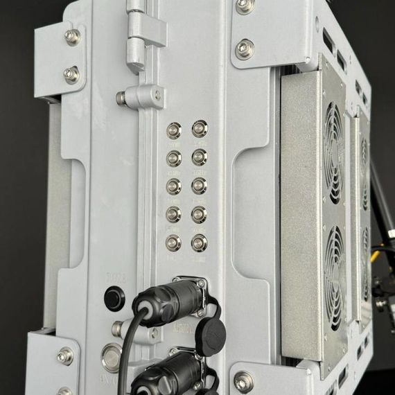 Станция подавления БПЛА и fpv-дронов КУПОЛ D8 400W_GEN3 8-канальный