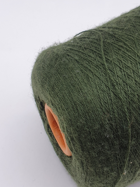 Пряжа Filatura Lanar SpA Merino Extrafine  (100% мериносовая шерсть гребенная), 30/2 (1500м/100гр), пихта