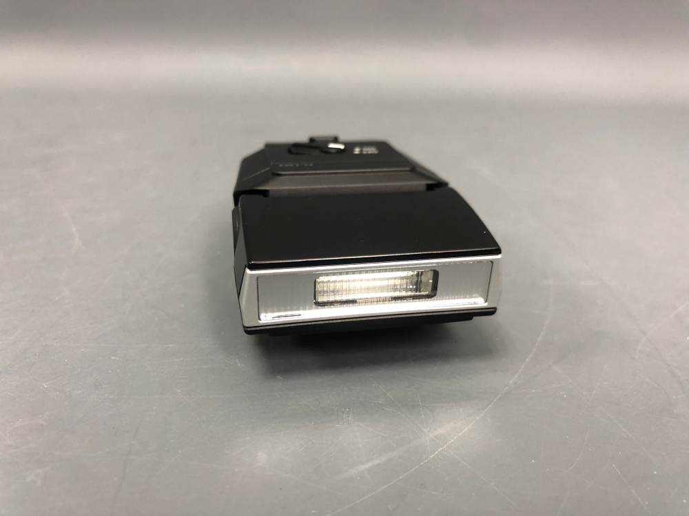 Olympus FL-LM3