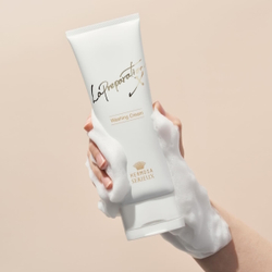 Омолаживающая пенка для умывания HERMOSA Serieux La Preparation X Washing Cream