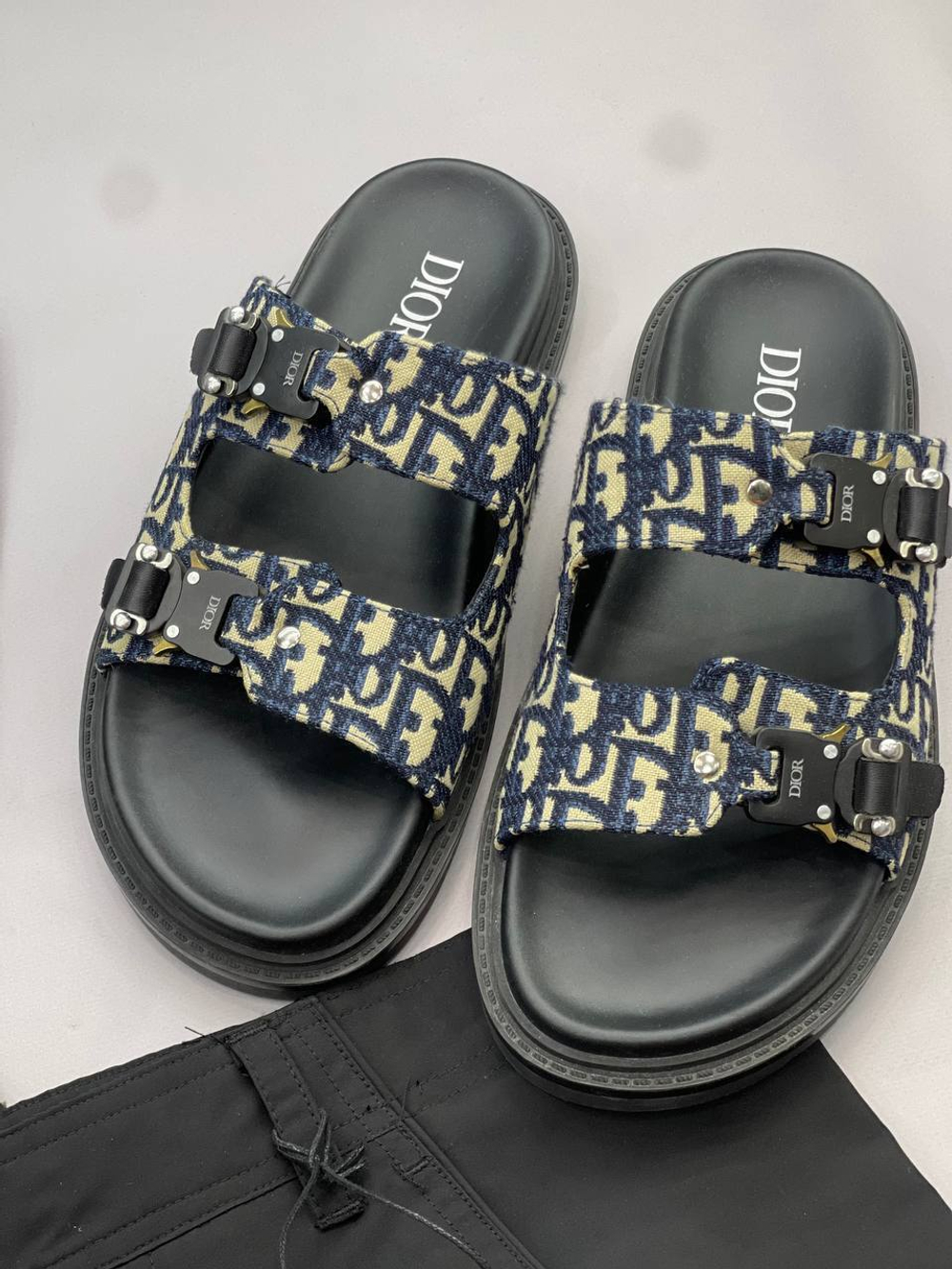 Шорты Christian Dior