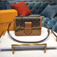 Louis Vuitton Dauphine MM