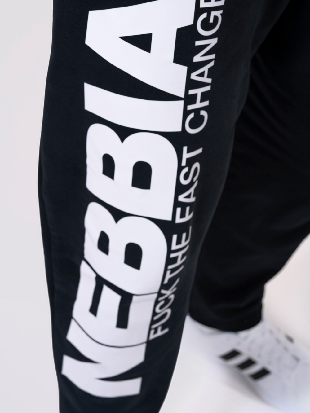 Штаны NEBBIA Beast Mode On iconic sweatpants 186 BLACK