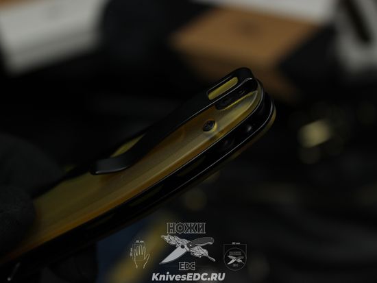 Нож складной CIVIVI Mini Praxis C18026C-5 сталь клинка D2, рукоять Ultem