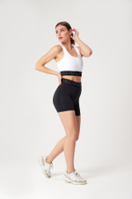 Шорты из компрессионной итальянской ткани