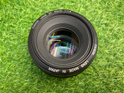 Canon EF 50mm 1.4 USM
