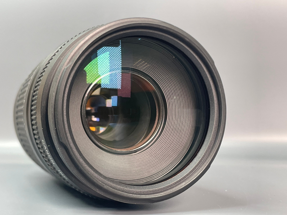 Canon EF 75-300mm 4-5.6 III