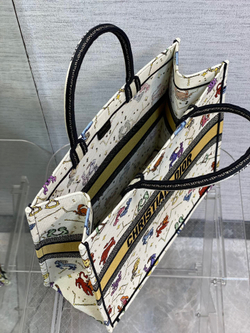 Christian Dior Book Tote 42 cm