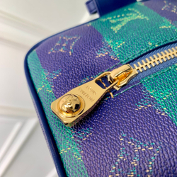 Louis Vuitton Locker Dopp Kit