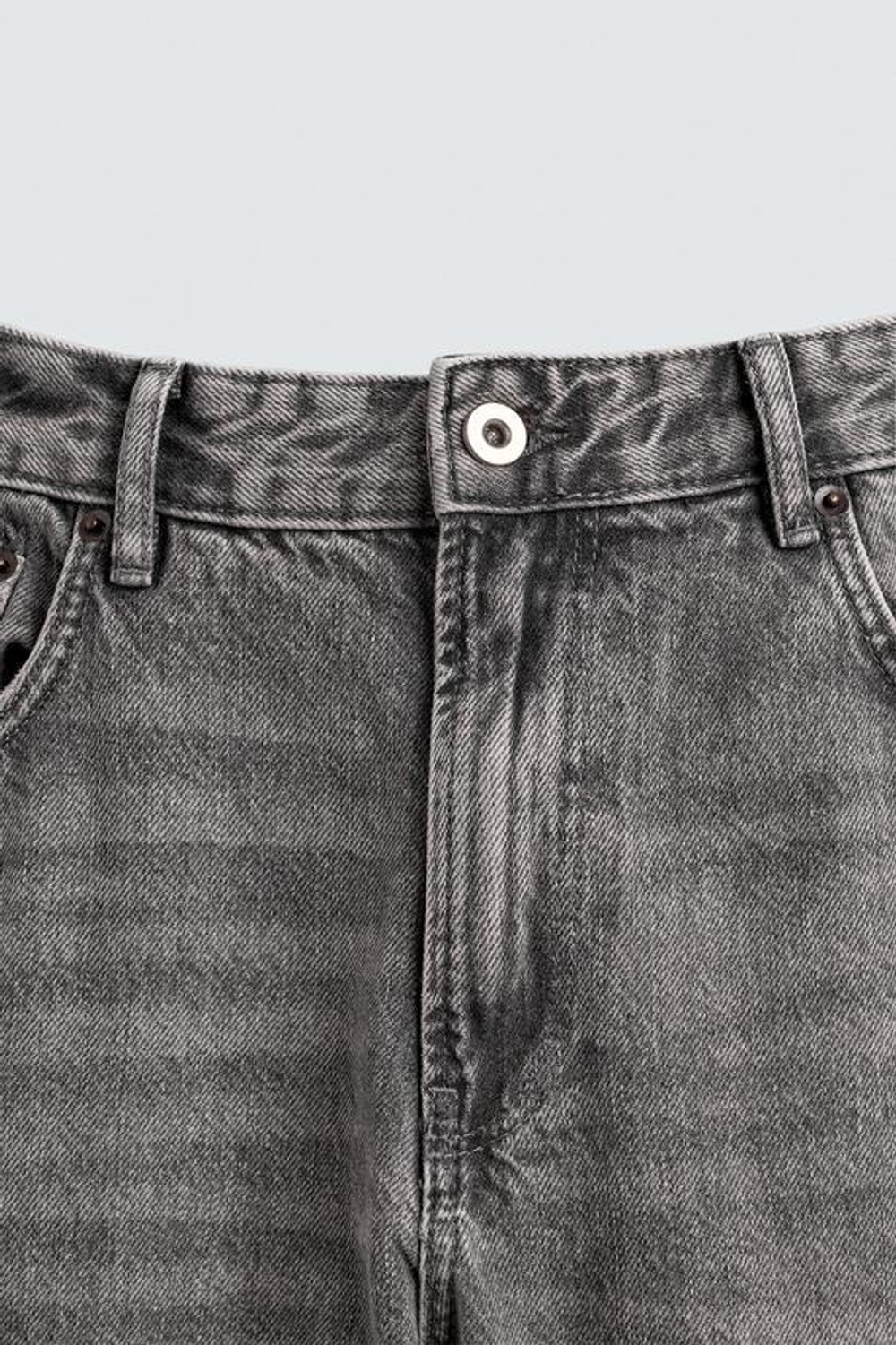 ZARA ДЖИНСЫ FLARED FIT, СЕРЫЙ