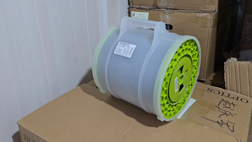 Оптоволокно G657A2 0.19мм/75 км