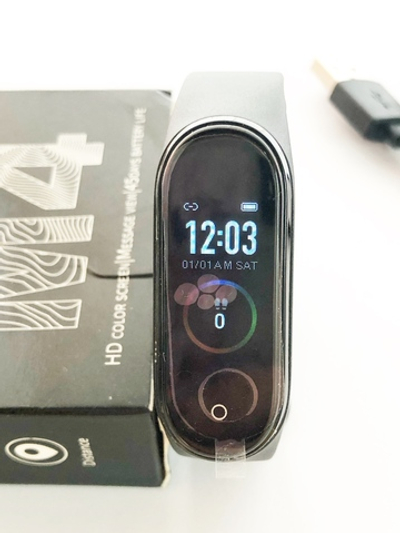 Фитнес - часы браслет M4 с цветным дисплеем