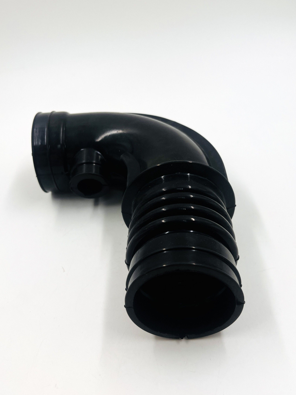 Воздуховод дроссельного патрубка н/о ЕВРО-5 ВАЗ 2123i Нива Шевроле