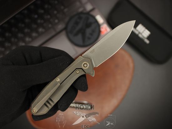 Складной нож WE Knife Mote 2005A c клинком из стали CPM-S35VN, рукоять титан